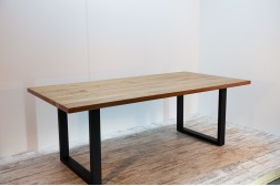 Stanishandmade solid dining table
